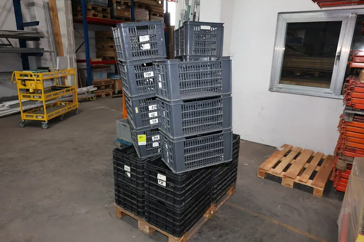 1 x Palette Lagerkisten